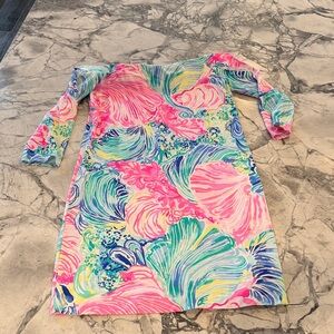Lilly Pulitzer dress, size S, like new, off the shoulder